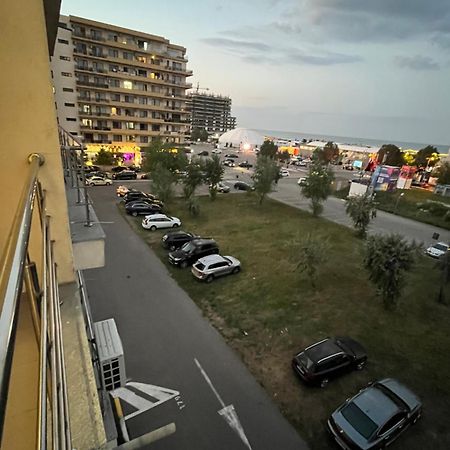 Fratellyvibe Mamaia Leilighet Eksteriør bilde